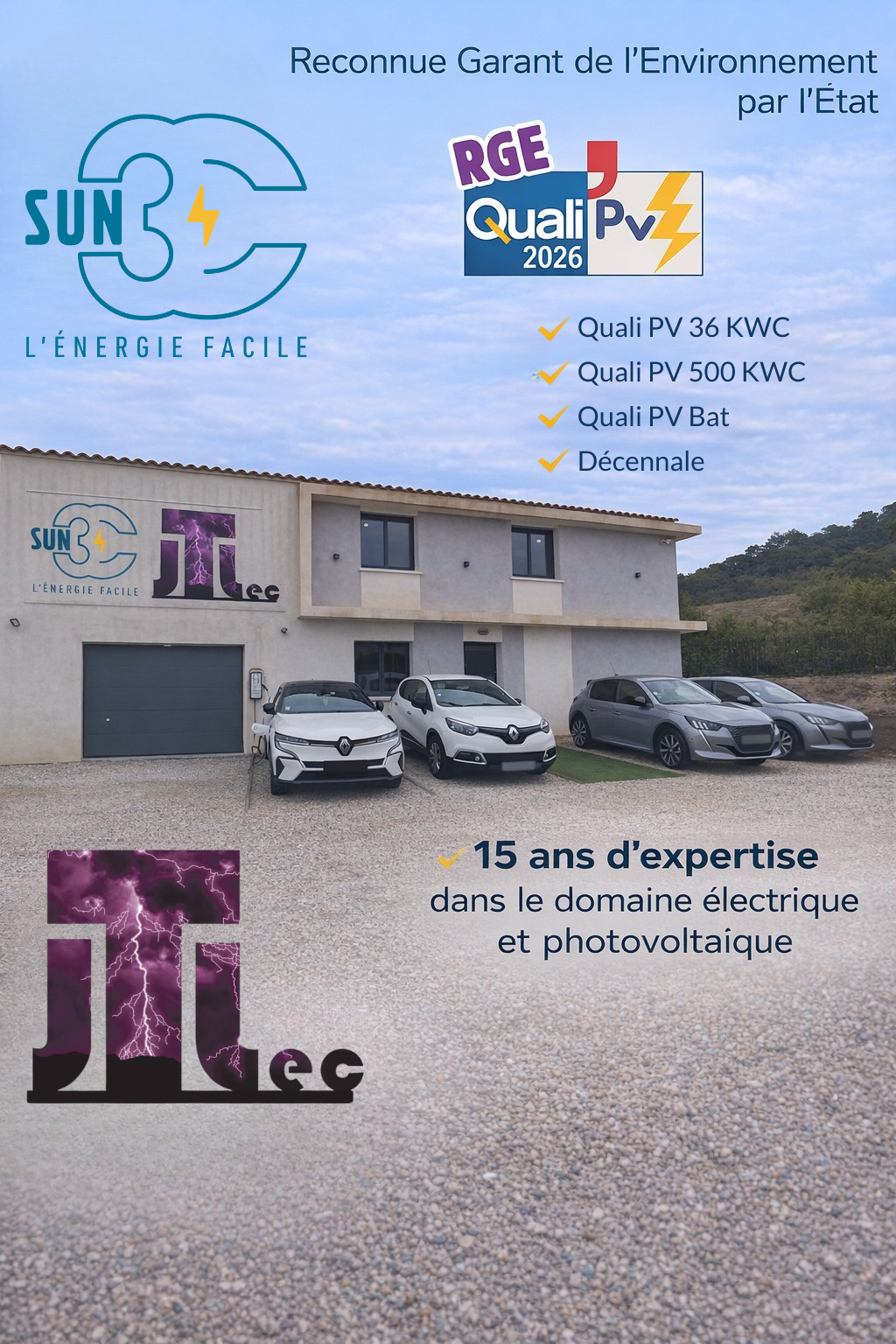 maison avec panneaux photovoltaiques